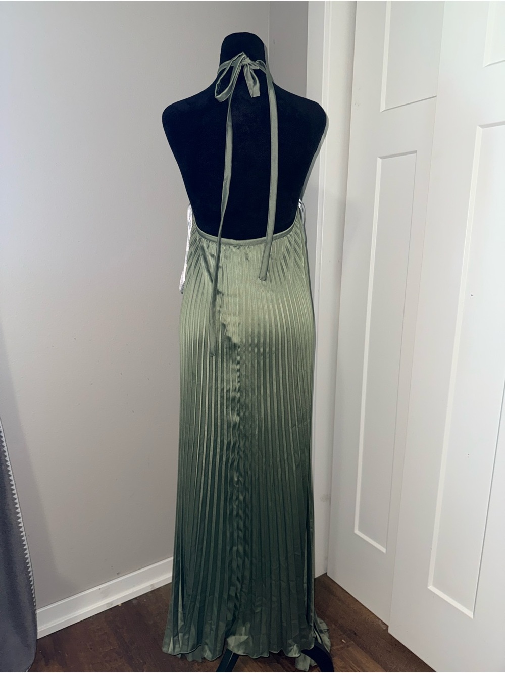 Lidee Deesse Gown in Moss Green Maxi Dress Pleated Halter US 4 - Picture 4 of 8